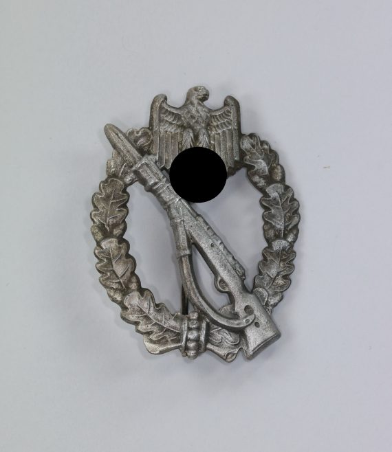 infanterie_sturmabzeichen_in_silber_wiedmann