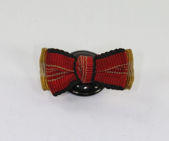 knopfloch_dekoration_2x_1_