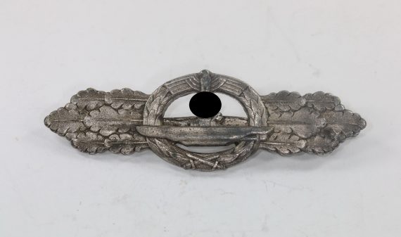 kriegsmarine_uboot_frontspange_in_silber_hst
