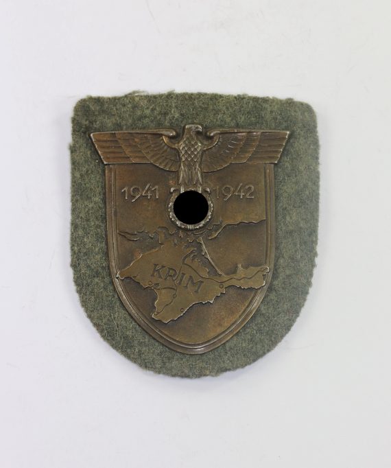 krimschild_auf_heeresstoff_fridrich_orth_wien_1__1