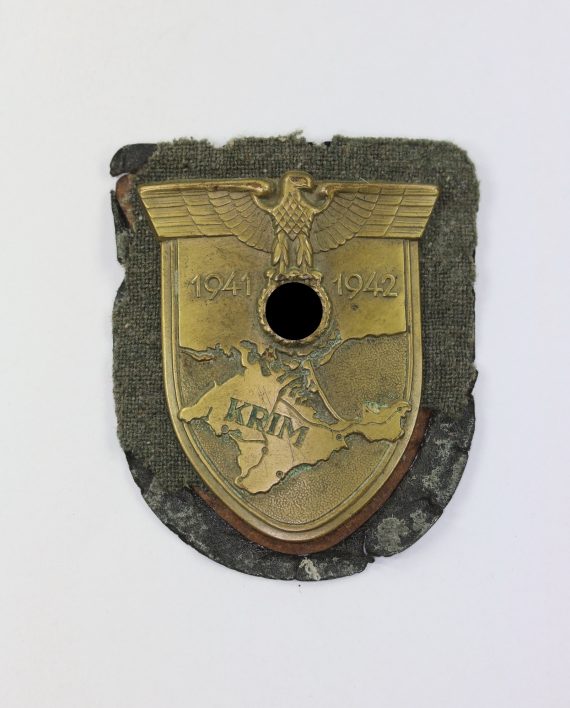 krimschild_auf_heeresstoff_typ_3