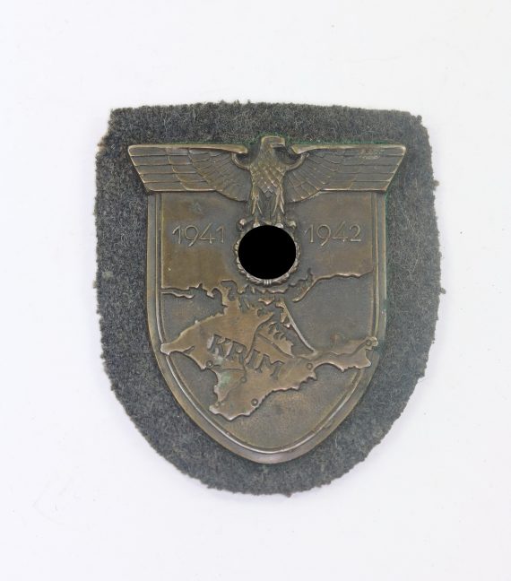 krimschild_auf_luftwaffenstoff_typ_3_1__3