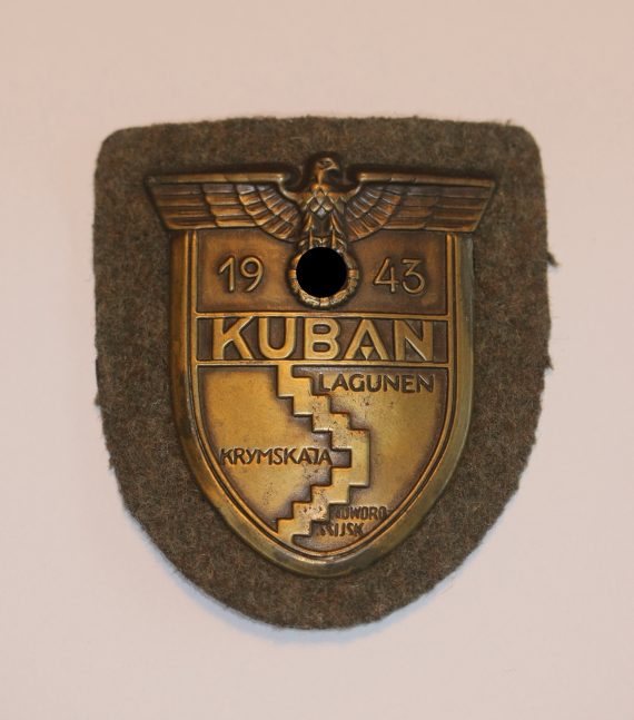 kubanschild_auf_heeresstoff_typ_5_1__1_6