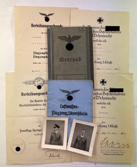 luftwaffe_dokumentengruppe_doppelabzeichen_urkunden_wehrpa_flugzeugf_hrerschein_1__1_4nd