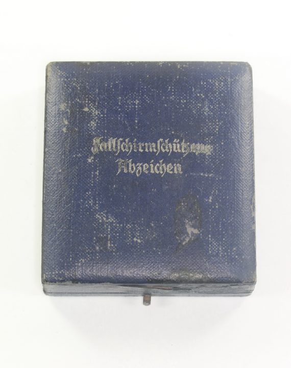 luftwaffe_etui_fallschirmsch_tzen_abzeichen_1__4nd
