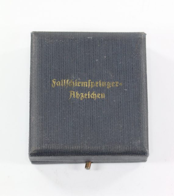 luftwaffe_etui_fallschirmspringer_abzeichen_1_