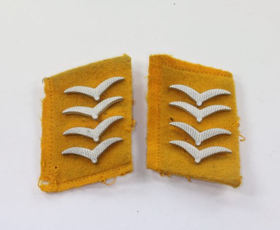 luftwaffe_paar_kragenspiegel_f_r_einen_obergefreiten_fliegendes_personal_1_