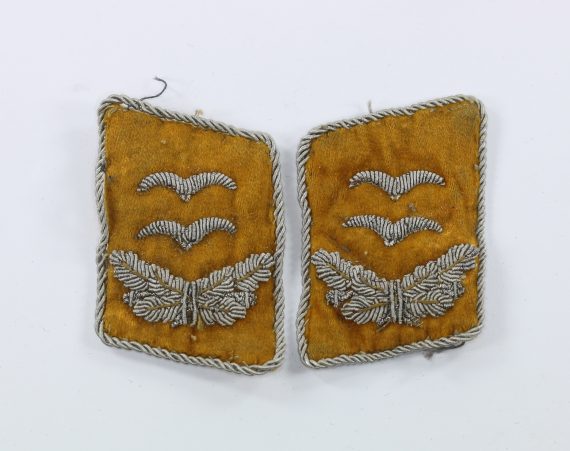 luftwaffe_paar_kragenspiegel_oberleutnant_1_