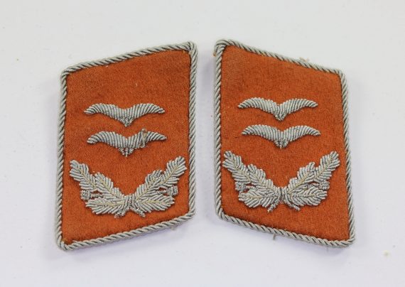 luftwaffe_paar_kragenspiegel_oberleutnant_luftnachrichten_1_