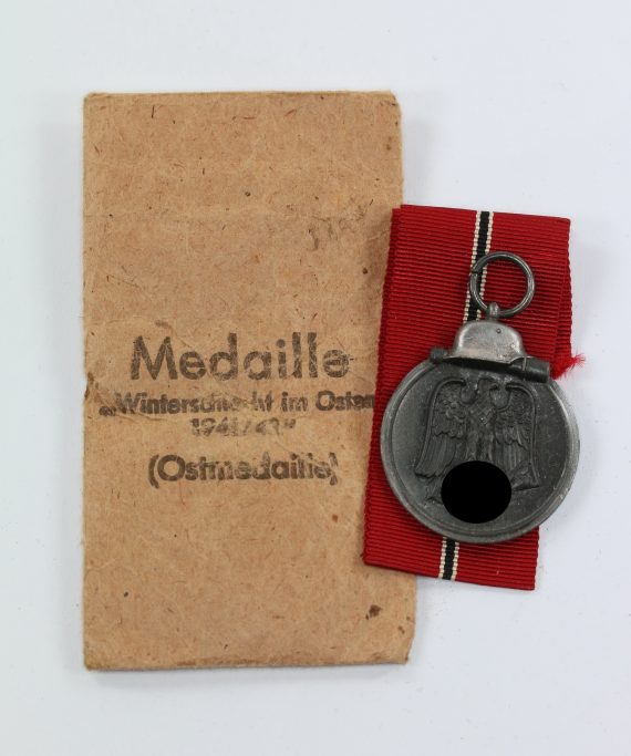 medaille_winterschlacht_im_osten_194142_in_tuete_1__1