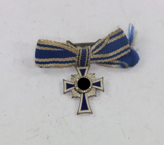 miniatur_mutterkreuz_in_silber_an_schleife_1__1_4_4nd
