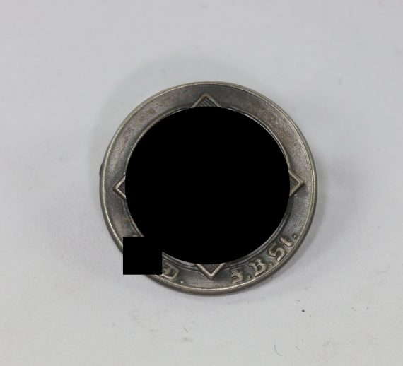 mitgliedsabzeichen_des_nationalsozialistischerdeutscherfrontk_mpferbundstahlhelm_n