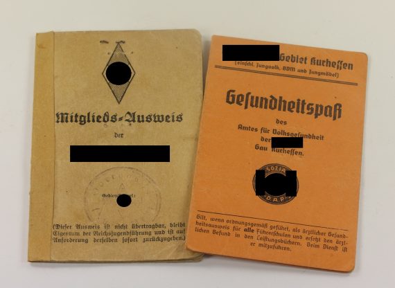 mitgliedsausweis_hitlerjugend_hj_gesundheitspa_1__1