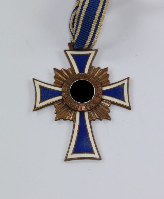 mutterkreuz_bronze_1__1_2