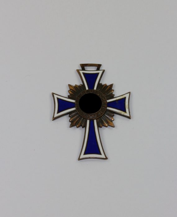 mutterkreuz_in_bronze_1__1_8