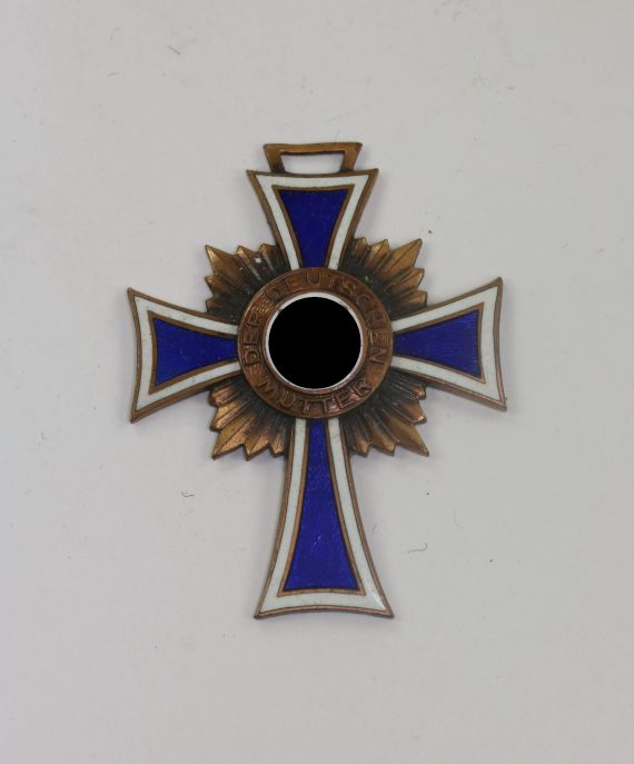 mutterkreuz_in_bronze_der_deutschen_mutter_1__58