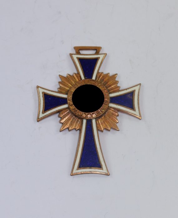 mutterkreuz_in_bronze_ohne_band_1__1