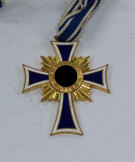 mutterkreuz_in_gold_der_deutschen_mutter_1__1_2