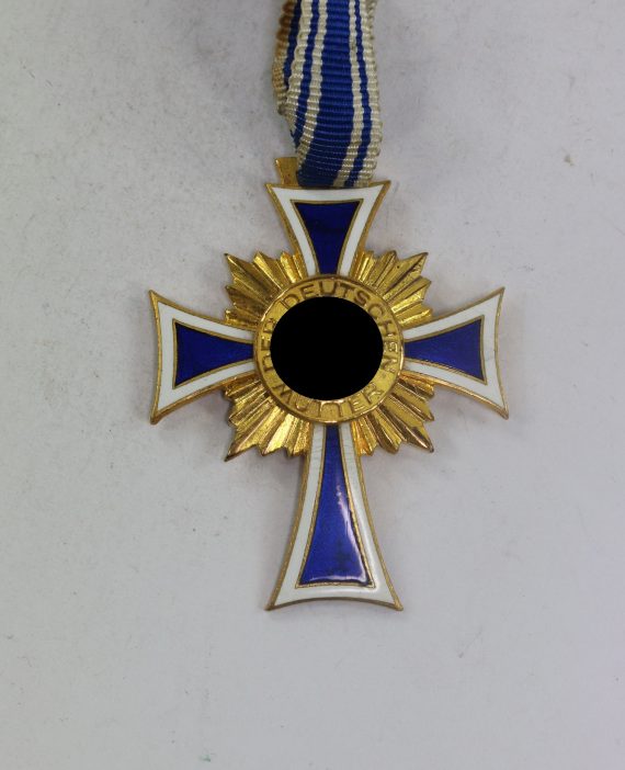 mutterkreuz_in_gold_der_deutschen_mutter_1__20_4nd