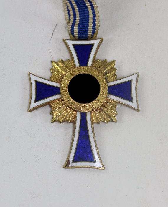 mutterkreuz_in_gold_ehrenkreuz_der_deutschen_mutter_1__5