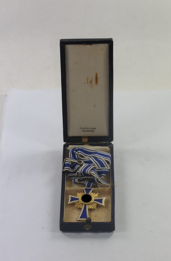 mutterkreuz_in_gold_im_etui_friedrich_linden_l_denscheid_1__7