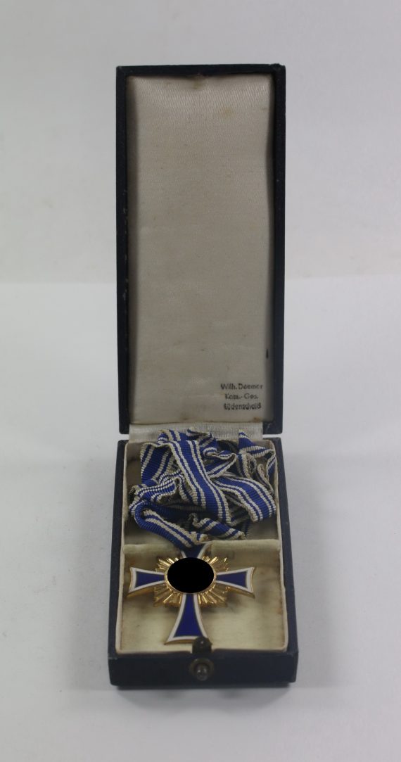 mutterkreuz_in_gold_im_etui_wilh
