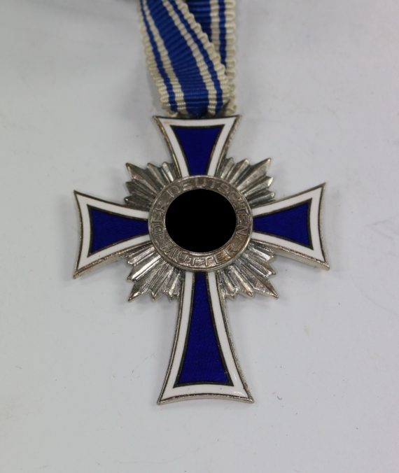 mutterkreuz_in_silber_1__1_2