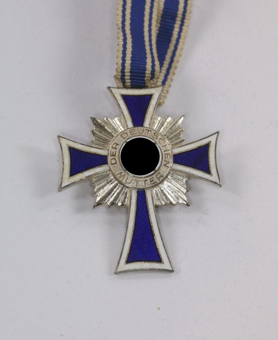 mutterkreuz_in_silber_1__1_6