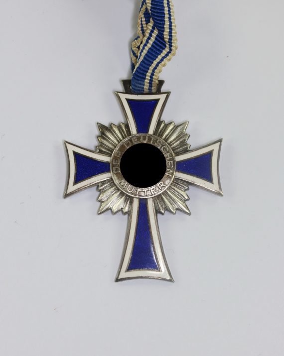 mutterkreuz_in_silber_1__26