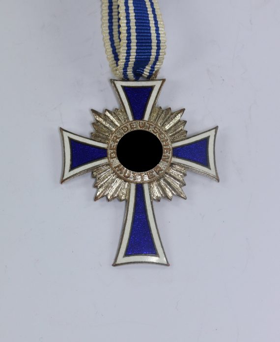 mutterkreuz_in_silber_1__30