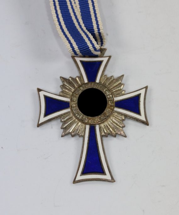 mutterkreuz_in_silber_der_deutschen_mutter_militariaberlin_1__1