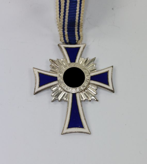 mutterkreuz_in_silber_ehrenkreuz_der_deutschen_mutter_1__1