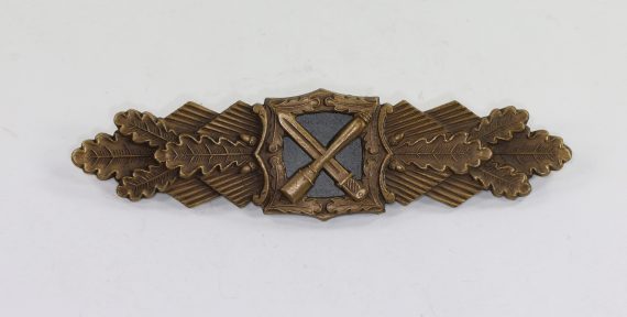 nahkampfspange_in_bronze_1957_steinhauer_l_ck_1_