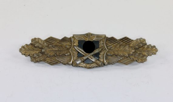 nahkampfspange_in_bronze_deschler_1__1