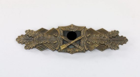 nahkampfspange_in_bronze_hst