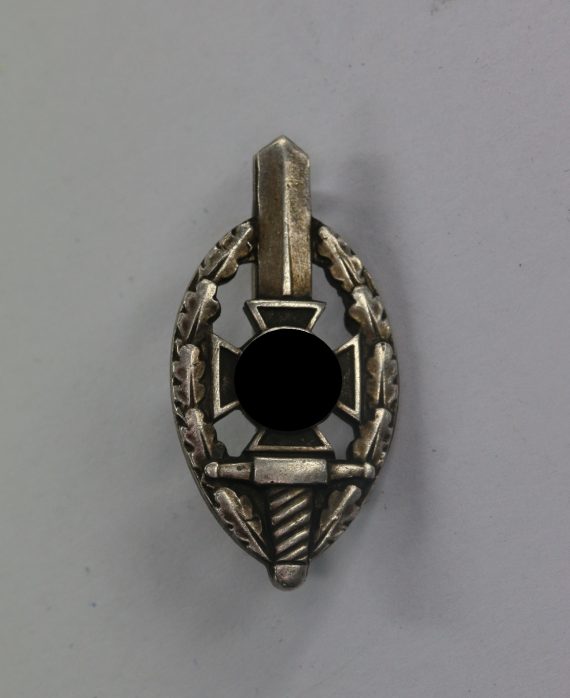 nationalsozialistische_kriegsopferversorgung_nskov_mitgliedsabzeichen_hst