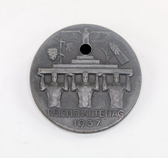 nsdap_abzeichen_reichsparteitag_1937_hst