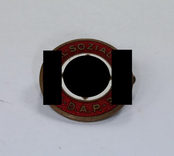 nsdap_parteiabzeichen_hst