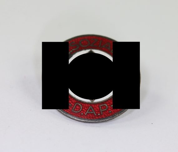 nsdap_parteiabzeichen_hst
