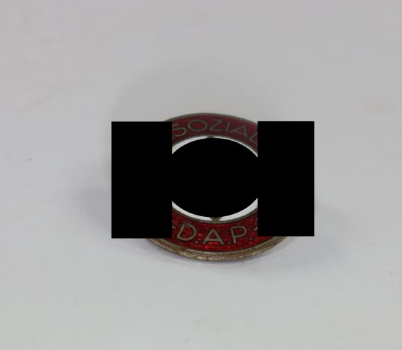nsdap_parteiabzeichen_hst