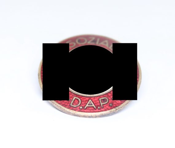 nsdap_parteiabzeichen_hst