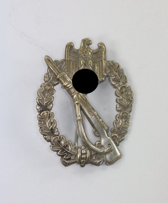 original_infanterie_sturmabzeichen_in_silber_schickle_buntmetall_1__1