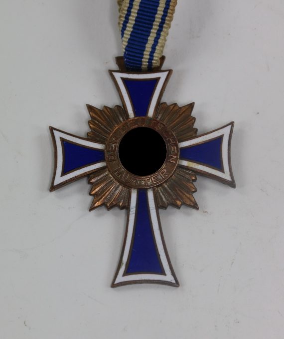 original_mutterkreuz_in_bronze_ehrenkreuz_der_deutschen_mutter_1__1