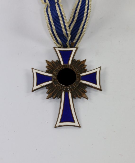 original_ww2_german_mother_cross_1__1