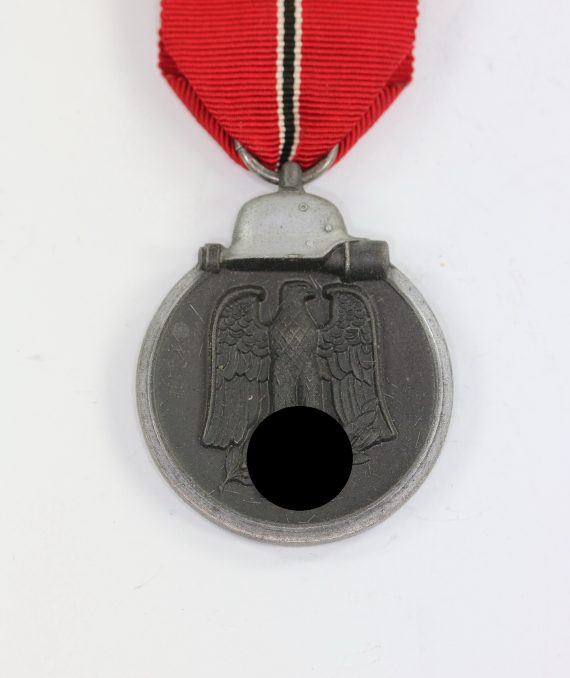 ostmedaille_hersteller_13_gustav_brehmer_markneukirchen_winterschlacht_im_osten_194142_1__1