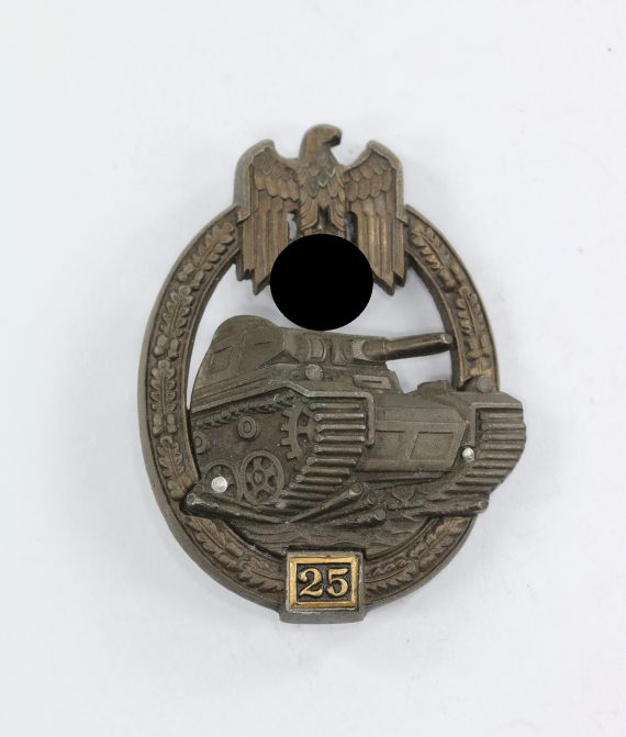 panzerkampfabzeichen_in_bronze_mit_einsatzzahl_25_c