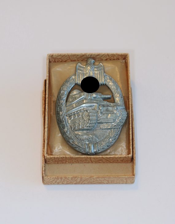 panzerkampfabzeichen_in_silber_hst