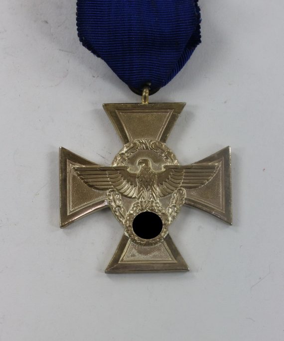 polizei_dienstauszeichnung_in_silber_18_jahre__f_r_treue_dienste_in_der_polizei_1__1_4nd