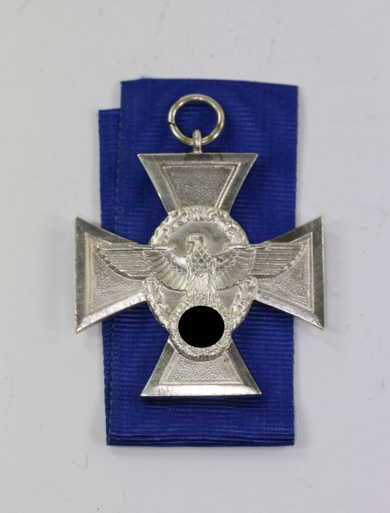 polizeidienstauszeichnung_in_silber_18_jahre_1__1_1