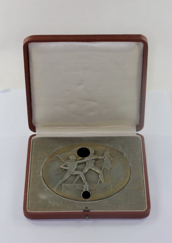 reichsparteitag_1939_ns_kampfspiele_1938_dritter_platz_im_etui_1__1_4nd